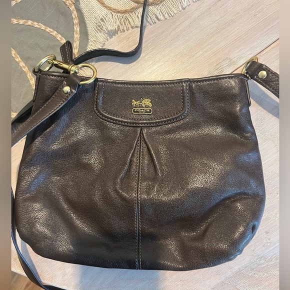 Coach brown leather crossbody bag - Picture 1 of 3